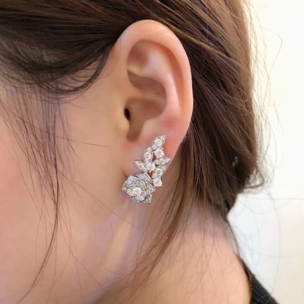 925 sterling silver cz diamond camellia earring romantic crystal flower earring fashion flower camellia finger earring accessories party, Golden;silver
925 sterling silver cz diamond camellia earring romantic crystal flower earring fashion flower camellia finger earring accessories party, Golden;silver