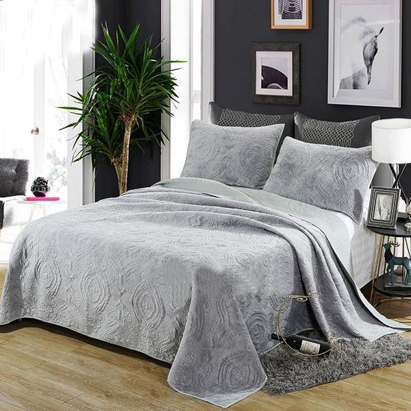 new plush cotton quilt set 3pcs palm leaves embroidery quilted bedspread bed cover sheets pillowcase coverlet set king size1 
new plush cotton quilt set 3pcs palm leaves embroidery quilted bedspread bed cover sheets pillowcase coverlet set king size1