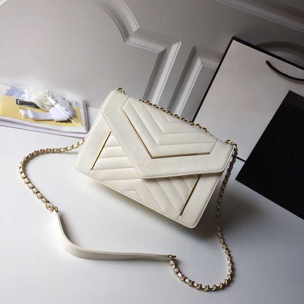 90081made in real leather clutch purse handbag bag woman bag shoulder bag serial number insid 03
90081made in real leather clutch purse handbag bag woman bag shoulder bag serial number insid 03