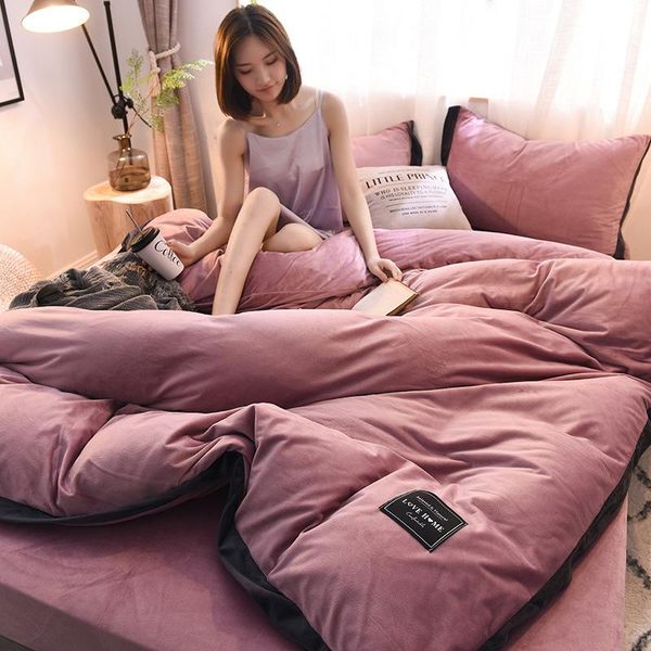 bedding sets bedroom four-piece bed linen winter thick skin-friendly crystal quilt cover fashion simple family el set
bedding sets bedroom four-piece bed linen winter thick skin-friendly crystal quilt cover fashion simple family el set