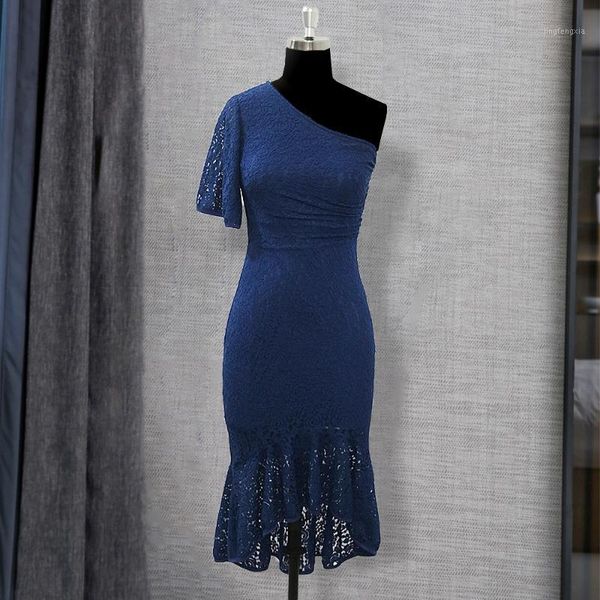 navy blue lace women dress one shoulder bodycon celebrate high low vestido event occasion dinner night out robe new fashion1, Black;gray
navy blue lace women dress one shoulder bodycon celebrate high low vestido event occasion dinner night out robe new fashion1, Black;gray
