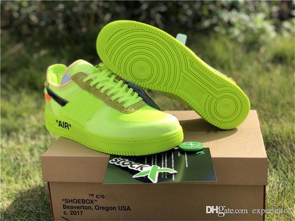 2020 off authentic low 1 white mca university blue volt black sail forces men women outdoor shoes sneakers virgil ablohs with original box
2020 off authentic low 1 white mca university blue volt black sail forces men women outdoor shoes sneakers virgil ablohs with original box