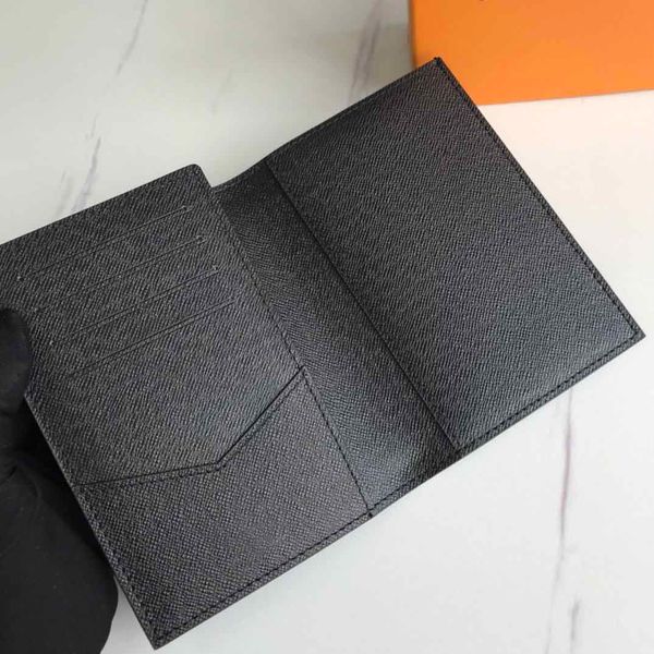 new style men women leather wallet multicolor card purse card holder original box women classic clutch purse serial number 10x14x2.5cm, Black;red
new style men women leather wallet multicolor card purse card holder original box women classic clutch purse serial number 10x14x2.5cm, Black;red
