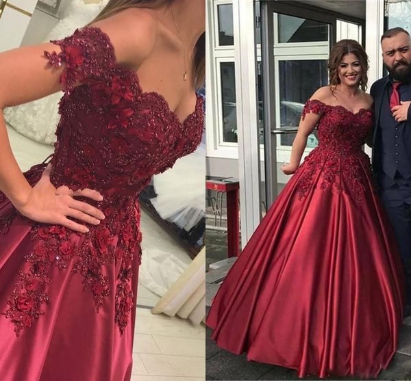 2021 plus size formal quinceanera dresses ball gown burgundy off shoulder sweetheart lace applique beading sweet 16 satin prom evening gowns, Black
2021 plus size formal quinceanera dresses ball gown burgundy off shoulder sweetheart lace applique beading sweet 16 satin prom evening gowns, Black