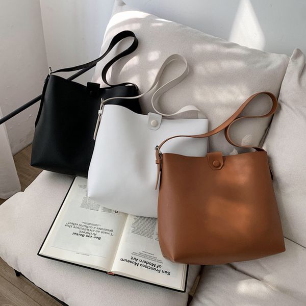 vintage pu leather shoulder bags for women fashion large capacity crossbody bags women's solid color bucket handbag
vintage pu leather shoulder bags for women fashion large capacity crossbody bags women's solid color bucket handbag