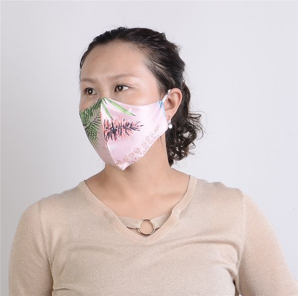 factory designer breathable riding bike wearing black fashion cotton face mask washing nano film ice silk cloth 3 p67ll
factory designer breathable riding bike wearing black fashion cotton face mask washing nano film ice silk cloth 3 p67ll