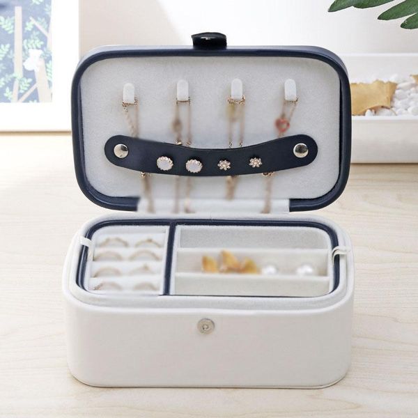 multifunctional button travel storage bag ring earrings jewelry lipstick box organizer display gift boxes case1
multifunctional button travel storage bag ring earrings jewelry lipstick box organizer display gift boxes case1