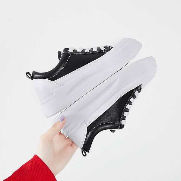 combination of thick sole small white shoes women's spring 2020 new ins korean fashion sports casual board shoes c1212, Black;white
combination of thick sole small white shoes women's spring 2020 new ins korean fashion sports casual board shoes c1212, Black;white