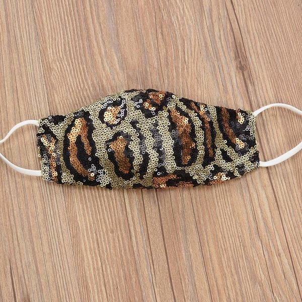 u948qu factory price fashion bling 3d pm2.5 sun color gold elbow sequins shiny snakeskin leopard print masks sequin mask 5 n
u948qu factory price fashion bling 3d pm2.5 sun color gold elbow sequins shiny snakeskin leopard print masks sequin mask 5 n