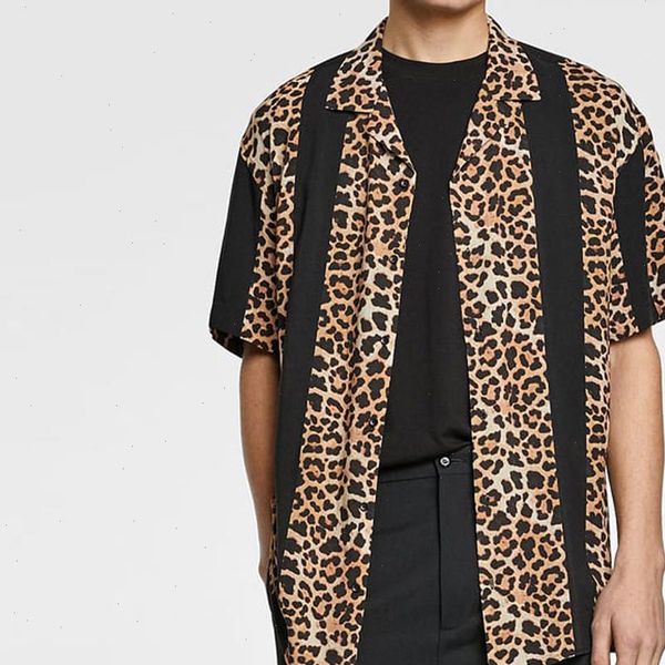 men summer shirts blouse 2021 fashion casual striped leopard printed short sleeve cool thin shirt men chemise homme, White;black
men summer shirts blouse 2021 fashion casual striped leopard printed short sleeve cool thin shirt men chemise homme, White;black