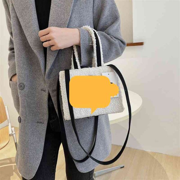 luxury designer tote te bag for women winter fluffy large capacity shoulder s woman lbrand handbag female fur plush
luxury designer tote te bag for women winter fluffy large capacity shoulder s woman lbrand handbag female fur plush