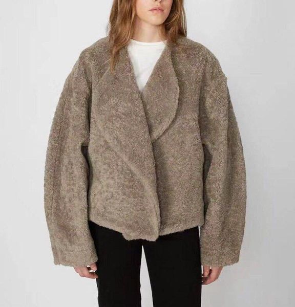 women's fur & faux and 2021 autumn winter teddy big lapel plush short coat top, Black
women's fur & faux and 2021 autumn winter teddy big lapel plush short coat top, Black