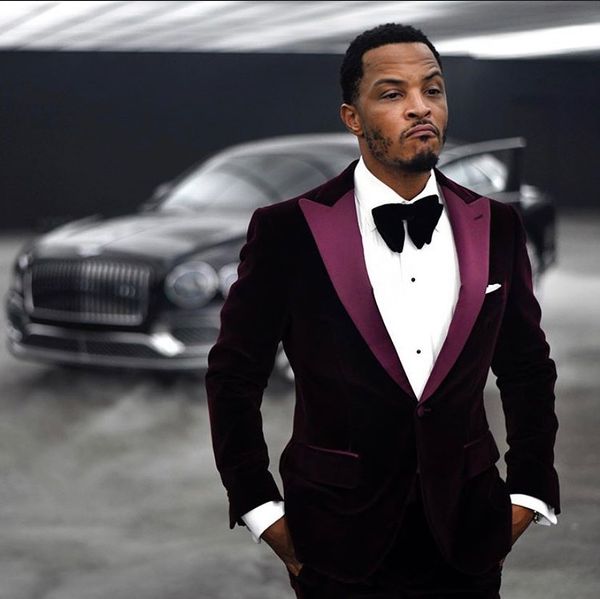 two pieces velvet mens suits slim fit wedding grooms tuxedos peaked lapel formal blazer custom made prom suit (jacket+pants), Black;gray
two pieces velvet mens suits slim fit wedding grooms tuxedos peaked lapel formal blazer custom made prom suit (jacket+pants), Black;gray