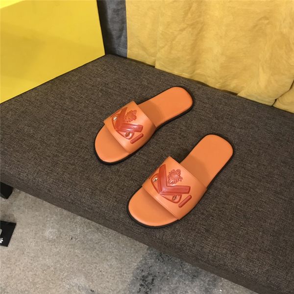 luxurys designers brand women men flip flops summer beach sandals slippers non-slip slip-on flats shoes sandals, Black
luxurys designers brand women men flip flops summer beach sandals slippers non-slip slip-on flats shoes sandals, Black