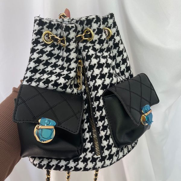 houndstooth backbag winter 2020 new large capacity chain women shoulder bucket bag multifunction drawstring bags factory c005 c1223 
houndstooth backbag winter 2020 new large capacity chain women shoulder bucket bag multifunction drawstring bags factory c005 c1223