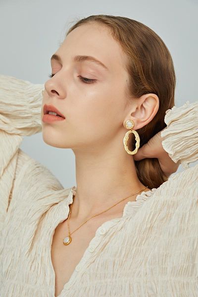 dangle & chandelier brass with 18k gold real baroque pearl geo drop earrings women wedding jewlery punk runway t show rare japan south korea, Silver
dangle & chandelier brass with 18k gold real baroque pearl geo drop earrings women wedding jewlery punk runway t show rare japan south korea, Silver