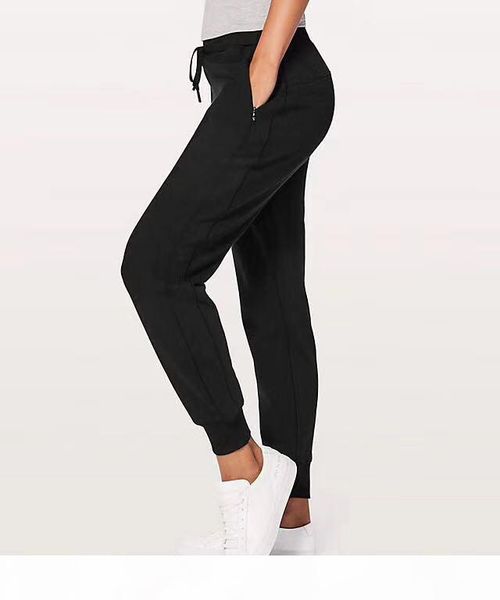 1070 jogging yoga leggings athletic trousers women yoga outfits sports full leggings ladies pant exercise yoga leggings comfortable, Black;white
1070 jogging yoga leggings athletic trousers women yoga outfits sports full leggings ladies pant exercise yoga leggings comfortable, Black;white