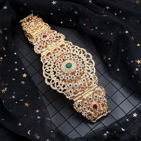 the 2020 smash hit is morocco's exquisite diamond gold belt with a women's hollowed-out floral crystal metallic belt, Black;brown
the 2020 smash hit is morocco's exquisite diamond gold belt with a women's hollowed-out floral crystal metallic belt, Black;brown