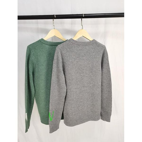 women sweater 2020 autumn and winter new loose v-neck solid color long-sleeved cashmere knitted sweater, White;black
women sweater 2020 autumn and winter new loose v-neck solid color long-sleeved cashmere knitted sweater, White;black