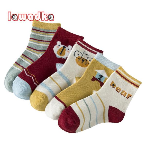 lawadka 5 pairs/lot cotton cartoon kids socks for girls baby boys girls socks for 1-12 years autumn winter children's sock 2020, Pink;yellow
lawadka 5 pairs/lot cotton cartoon kids socks for girls baby boys girls socks for 1-12 years autumn winter children's sock 2020, Pink;yellow