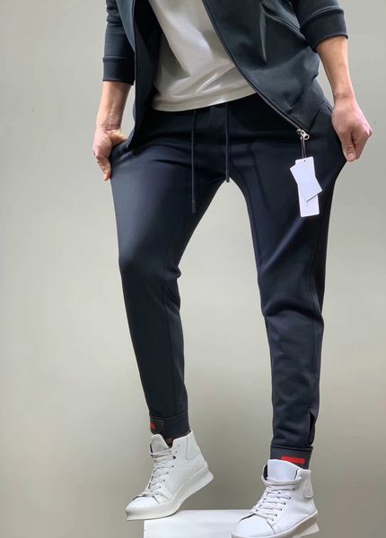 2021ss new men's pants fashion trend 100% cotton fabric embroidered letters metal logo drawstring adjustable size all seasons wearable, Black
2021ss new men's pants fashion trend 100% cotton fabric embroidered letters metal logo drawstring adjustable size all seasons wearable, Black