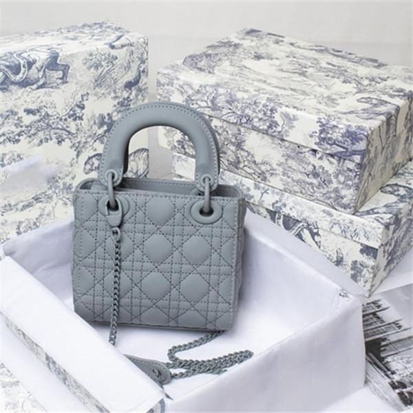 must-have lady's elegant bags fashionable brand shoulder diamond lattice handbags genuine real leather calfskin crossbody bag
must-have lady's elegant bags fashionable brand shoulder diamond lattice handbags genuine real leather calfskin crossbody bag