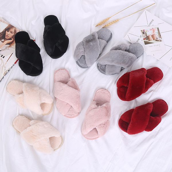 2020 winter women house slippers faux fur fashion cross warm shoes woman flats female open toes slides pink cozy furry slippers, Black
2020 winter women house slippers faux fur fashion cross warm shoes woman flats female open toes slides pink cozy furry slippers, Black
