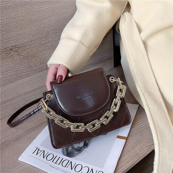 shoulder bags winter messenger for women 2021 pu leather small square bag thick chain letter ladies hand bolsa feminina
shoulder bags winter messenger for women 2021 pu leather small square bag thick chain letter ladies hand bolsa feminina