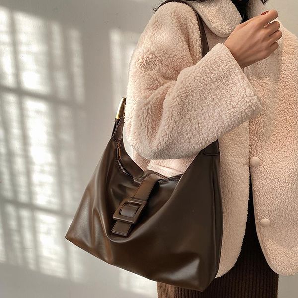 totes large capacity soft pu leather women handbags and purses luxury crossbody bags for casual female shoulder messenger bag
totes large capacity soft pu leather women handbags and purses luxury crossbody bags for casual female shoulder messenger bag