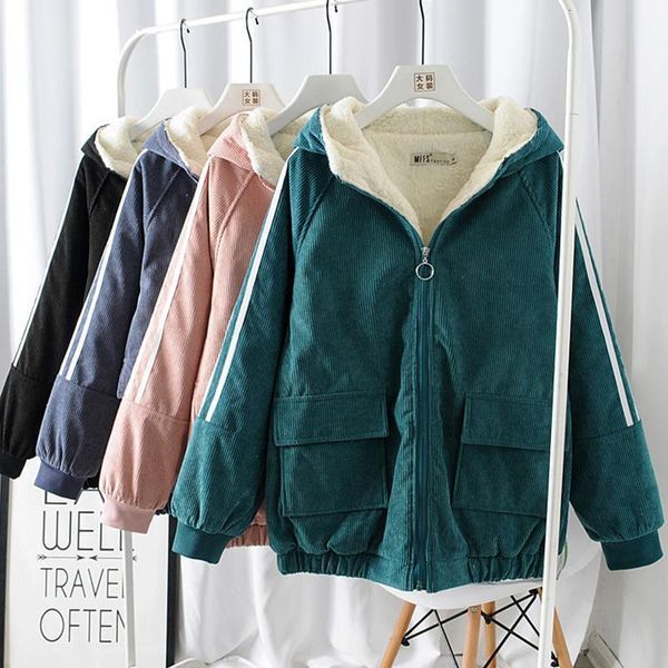 new 2020 winter women lambswool lining coat velvet warm women's bomber jacket winter corduroy female outwear student jacket, Black;brown
new 2020 winter women lambswool lining coat velvet warm women's bomber jacket winter corduroy female outwear student jacket, Black;brown