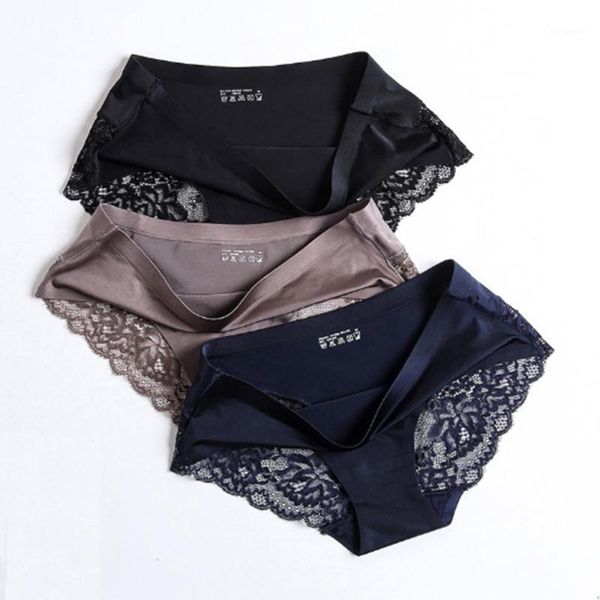 women's low waist lace stitching seamless underwear fashion cotton breathable thongs1, Black;pink
women's low waist lace stitching seamless underwear fashion cotton breathable thongs1, Black;pink