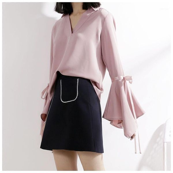 herstory 2020 women solid spring flare sleeve blouse lady fashion v-neck bow shirts elegant streetshirts female blouse1, White
herstory 2020 women solid spring flare sleeve blouse lady fashion v-neck bow shirts elegant streetshirts female blouse1, White