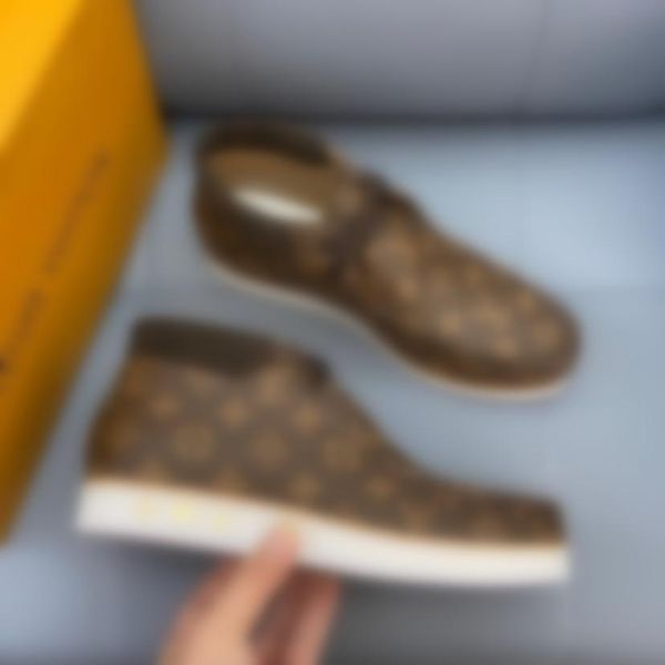 new real leather men designer sneakers women star studded casual shoes mesh leather camouflage studded niuniu1 combo stars metallic 8272 x2, Black
new real leather men designer sneakers women star studded casual shoes mesh leather camouflage studded niuniu1 combo stars metallic 8272 x2, Black