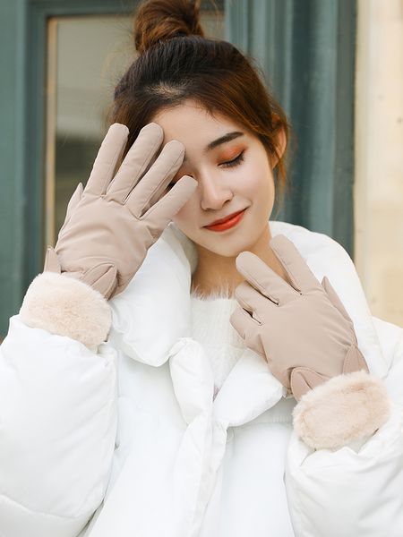 women plush thickened cycling windproof waterproof touch screen autumn cold proof warm gloves female winter lovely student
women plush thickened cycling windproof waterproof touch screen autumn cold proof warm gloves female winter lovely student