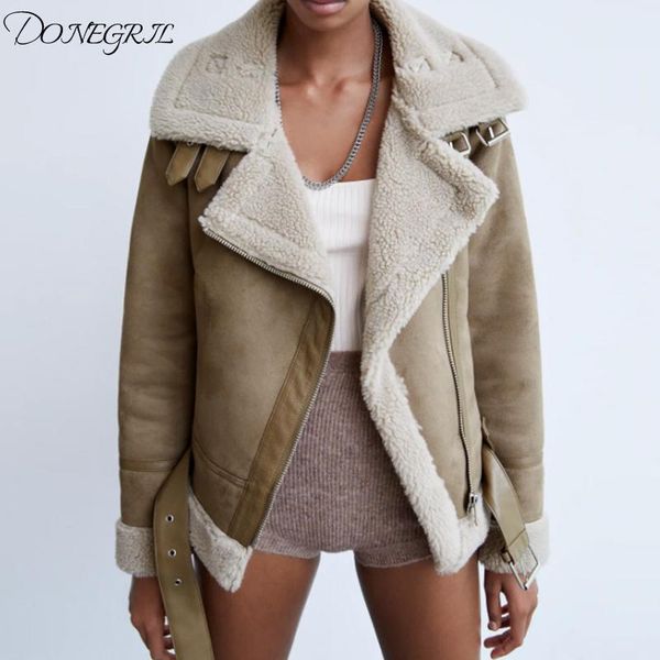 2020 new women suede leather jackets female faux shearling sheepskin coats autumn winter lambs wool short motorcycle coats belt, Black
2020 new women suede leather jackets female faux shearling sheepskin coats autumn winter lambs wool short motorcycle coats belt, Black