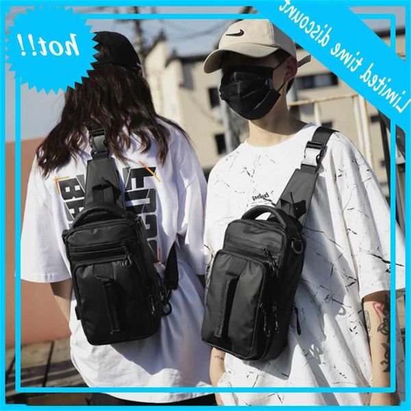 shoulder multifunctional backpack random large capacity chest tas mode trend messenger bag
shoulder multifunctional backpack random large capacity chest tas mode trend messenger bag