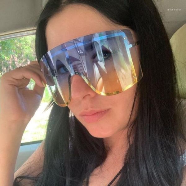 2020 oversized blue yellow gradient sunglasses women luxulry brand designer red rimless metal female sun glasses shades1, White;black
2020 oversized blue yellow gradient sunglasses women luxulry brand designer red rimless metal female sun glasses shades1, White;black