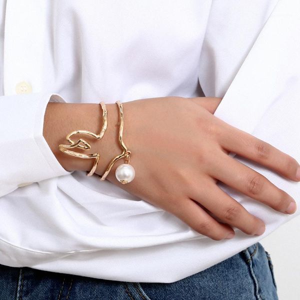 new creative irregular geometric open cuff bangles for women simulated pearl charm bangles femme fashion jewelry gift xr28501, Black
new creative irregular geometric open cuff bangles for women simulated pearl charm bangles femme fashion jewelry gift xr28501, Black