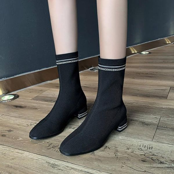 женские короткими ботинками стрессажная ткань mid-calf носки сапоги мода дама обувь квадратные каблуки удобные женские пинетки заостренный н, Black
женские короткими ботинками стрессажная ткань mid-calf носки сапоги мода дама обувь квадратные каблуки удобные женские пинетки заостренный н, Black