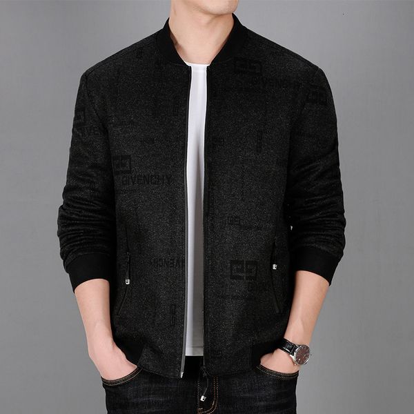 2020 winter men's zipper placket letter floral print long sleeve thickened veet stand collar jacket, Black;brown
2020 winter men's zipper placket letter floral print long sleeve thickened veet stand collar jacket, Black;brown