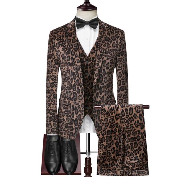 men's suits & blazers velvet leopard slim three-piece suit set jacket vest pants / male banquet fashion luxury coat trousers waistcoat, White;black
men's suits & blazers velvet leopard slim three-piece suit set jacket vest pants / male banquet fashion luxury coat trousers waistcoat, White;black