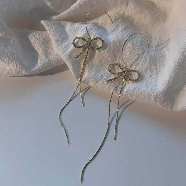 2020 advanced fashion new bow korean temperament net red long earrings for women, Silver
2020 advanced fashion new bow korean temperament net red long earrings for women, Silver
