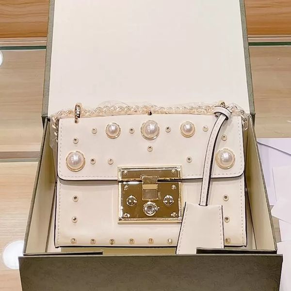 retro messenger bag women rivet handbags purse padlock crossody bags pearls nails decor genuine leather fashion letter gold hardware handbag, Black;red
retro messenger bag women rivet handbags purse padlock crossody bags pearls nails decor genuine leather fashion letter gold hardware handbag, Black;red