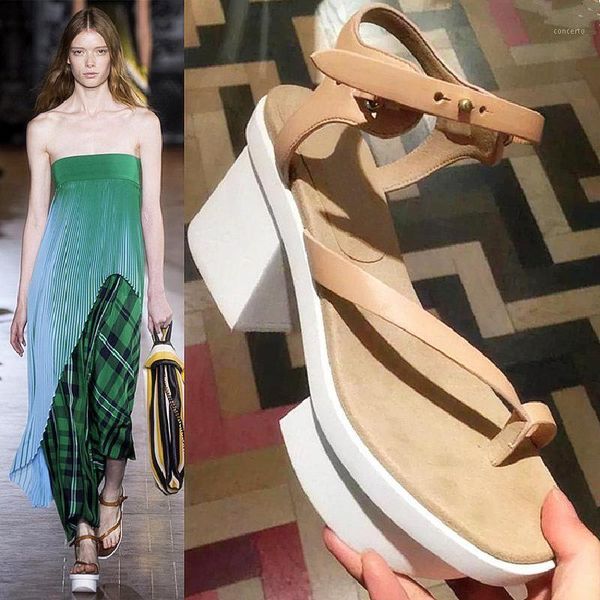 fashion platform shoes woman insole high heels square buckle strap zapatos de mujer mature ladies shoes casual chaussures femme1, Black
fashion platform shoes woman insole high heels square buckle strap zapatos de mujer mature ladies shoes casual chaussures femme1, Black