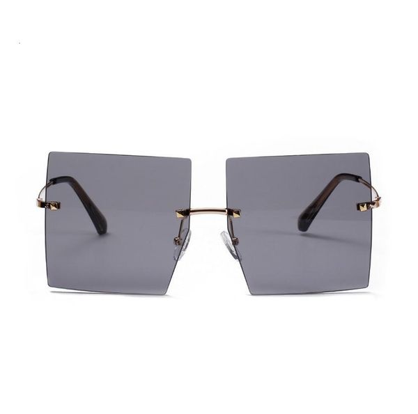 2021 new rimless oversized sunglasses women fashion desinger sun shade stylish sunglass retro cool show decoration street accessories g4qw, White;black
2021 new rimless oversized sunglasses women fashion desinger sun shade stylish sunglass retro cool show decoration street accessories g4qw, White;black