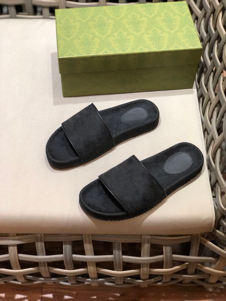 luxury slippers designer 2022 spring and summer new style graceful open toe flip flops comfortable versatile fashion slides sandals designer, Black
luxury slippers designer 2022 spring and summer new style graceful open toe flip flops comfortable versatile fashion slides sandals designer, Black