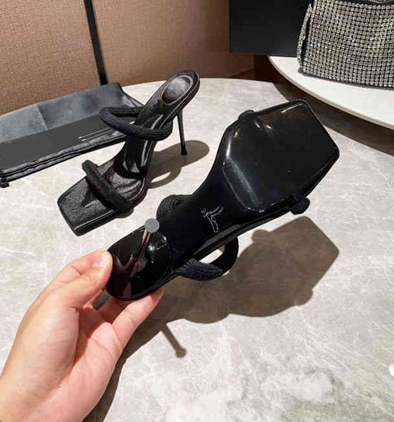and beautiful fashionable women's high-heeled slippers with curved cool square head design. leather outsole heel 10cm european size 35-, Black
and beautiful fashionable women's high-heeled slippers with curved cool square head design. leather outsole heel 10cm european size 35-, Black