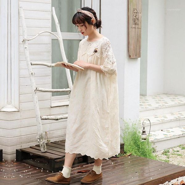 mori girl retro women's water soluble lace stitching embroidered dress loose cotton japanese dress summer1, White;black
mori girl retro women's water soluble lace stitching embroidered dress loose cotton japanese dress summer1, White;black