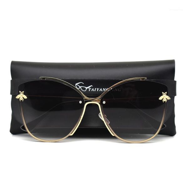 2020 vintage brand designer cat eye sunglasses women retro gradient black sun glasses for men shades female sunglass uv4001, White;black
2020 vintage brand designer cat eye sunglasses women retro gradient black sun glasses for men shades female sunglass uv4001, White;black