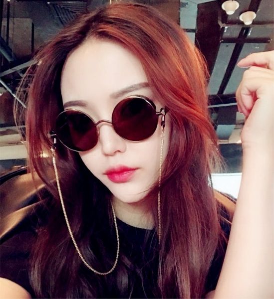 steampunk round men's and women's polarizing sunglasses round sunglasses chain metal small round mirrors prince mirror
steampunk round men's and women's polarizing sunglasses round sunglasses chain metal small round mirrors prince mirror